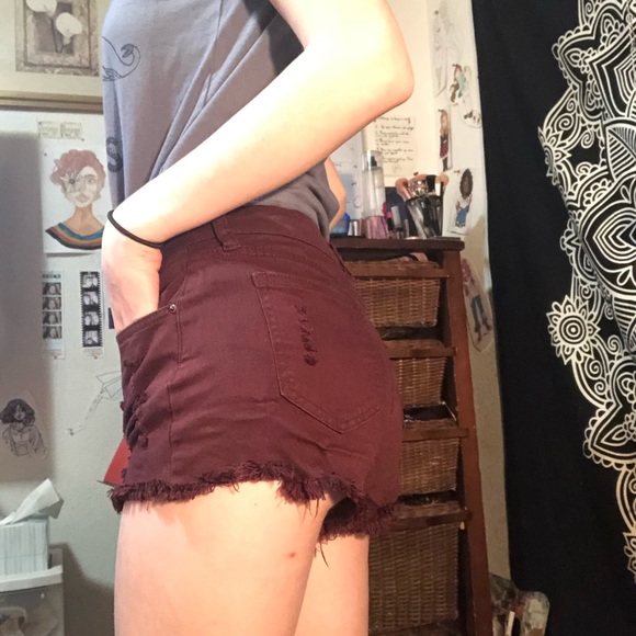Distressed Maroon short-shorts. - Picture 2 of 4